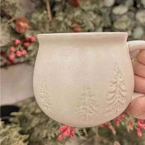 2 x Winter Trees Hearth and Hand 16oz Round Stoneware cream Mugs